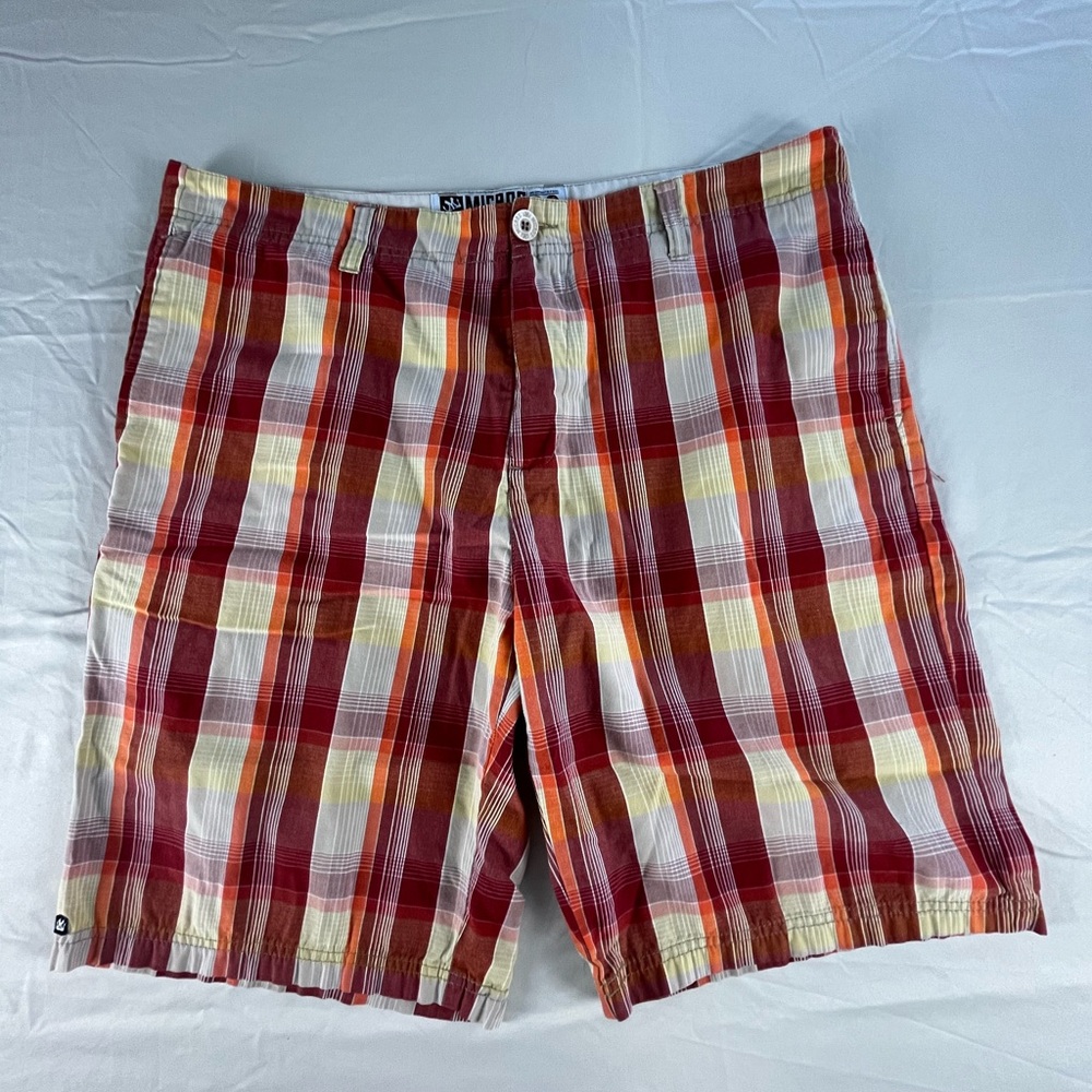 MICROS Mens  Plaid Shorts SIZE 38 Waist Y2K plaid shorts